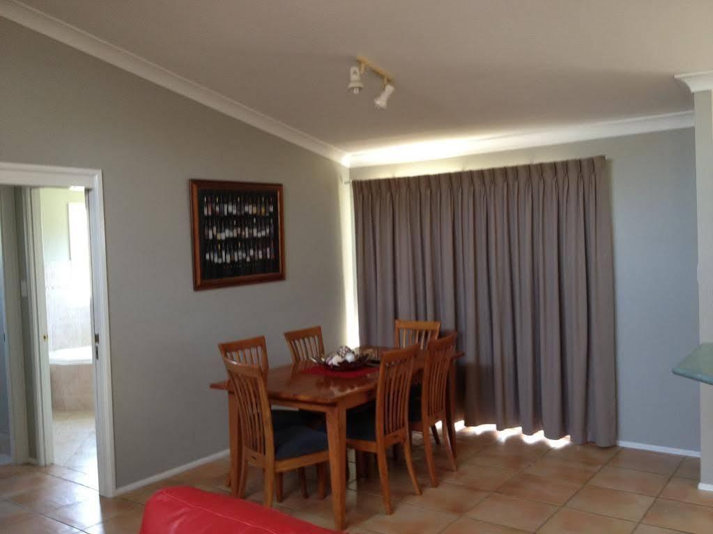 เดอะ เกรนจ์ ออน เฮอร์มิเทจ Bed & Breakfast โพโคลบิน ภายนอก รูปภาพ